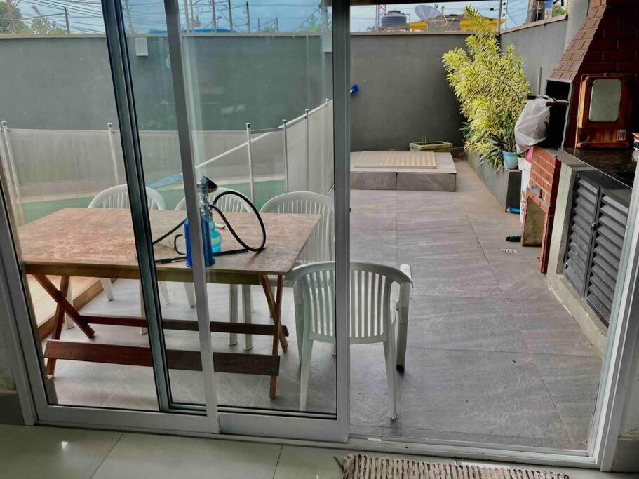 Casa Agradavel Com Piscina Ha 1 Quadra Da Praia. Бертиога Экстерьер фото